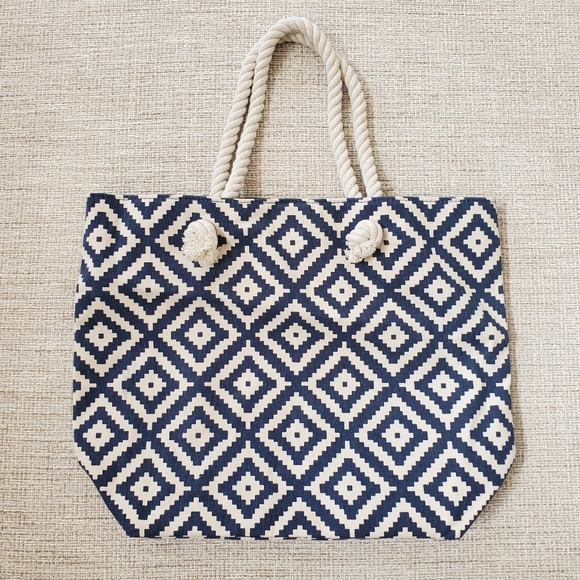 Summer & Rose Rope Handle Tote Bag - Picture 3 of 12
